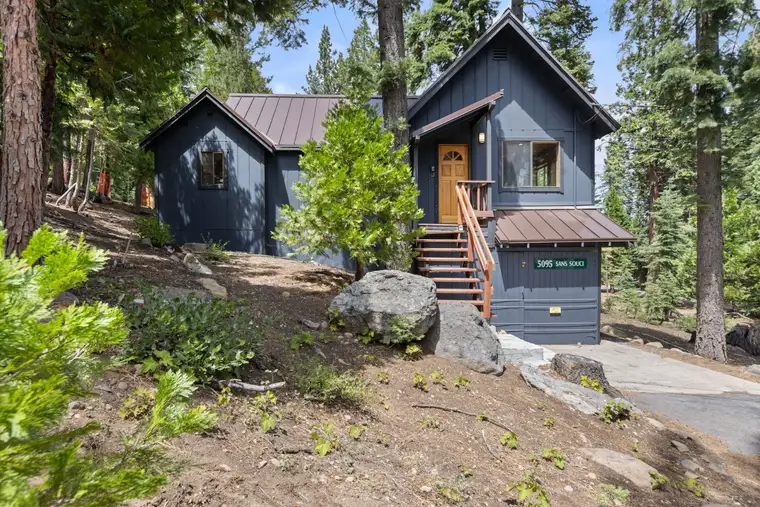 Homewood Cabin in the Pines, a vacation rental in Homewood, Lake Tahoe