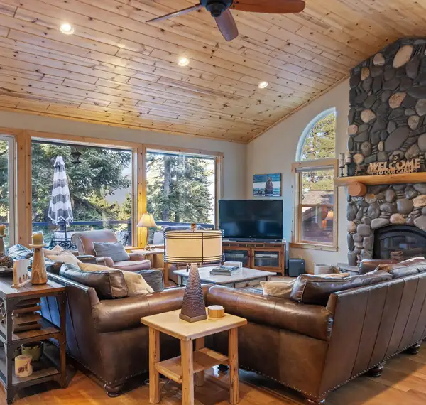 Lakeview Grandeur, home in Carnelian Bay