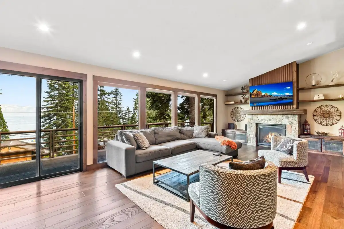 Breathtaking Lake views with large living areas for a family getaway, Tranquil Tahoe Haven