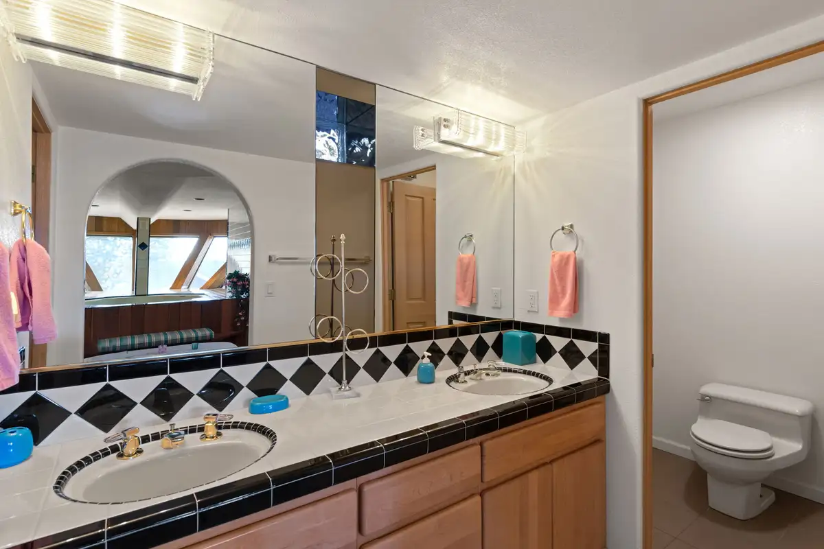 1st Floor Bathroom, 90s Tahoe Time Capsule