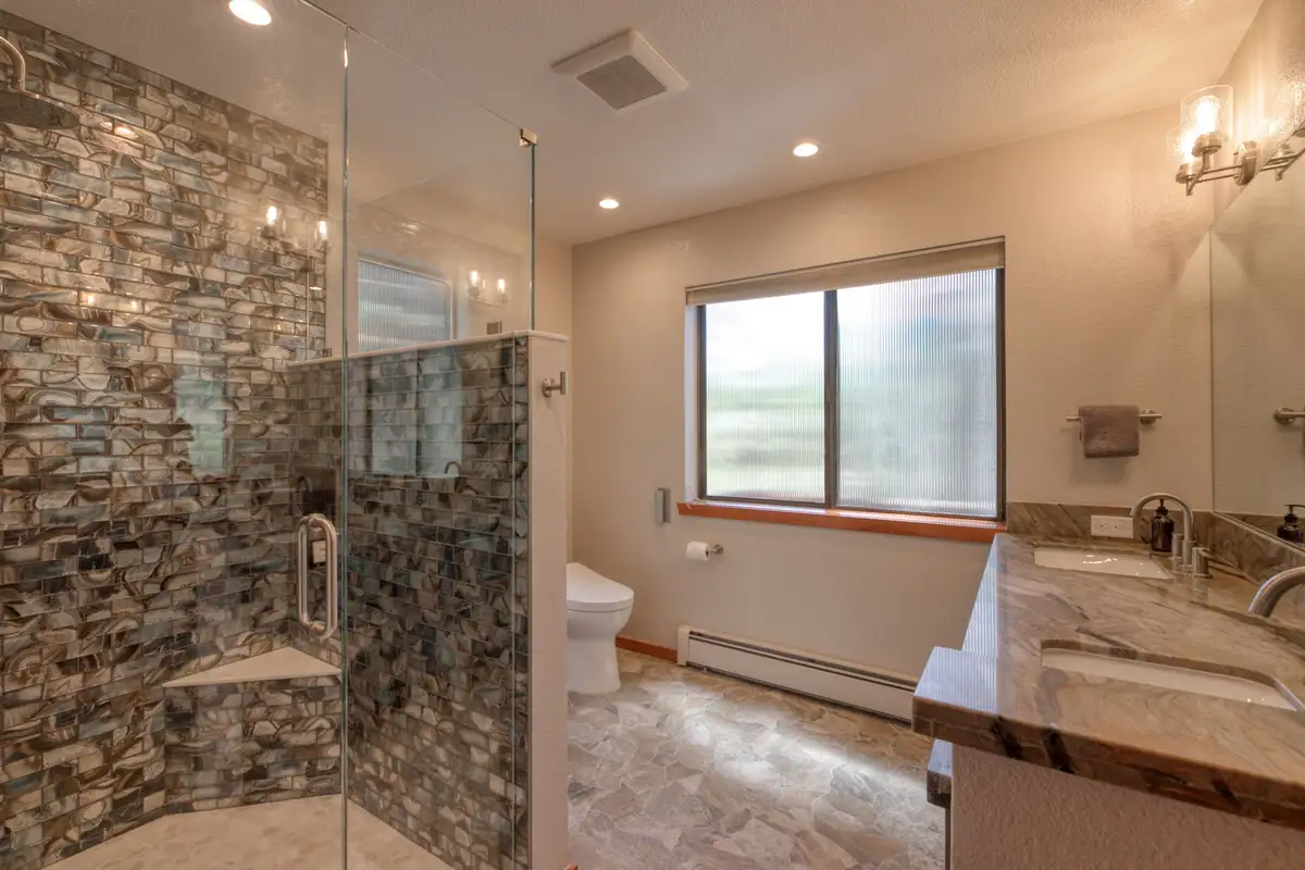 Master Bath, Lunar Lakeview Haven