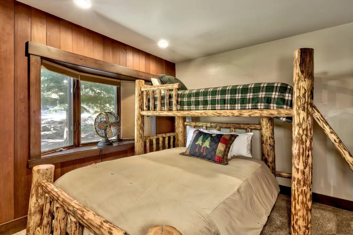 Bedroom # 2 Twin/Queen, Mammoth Haven Retreat