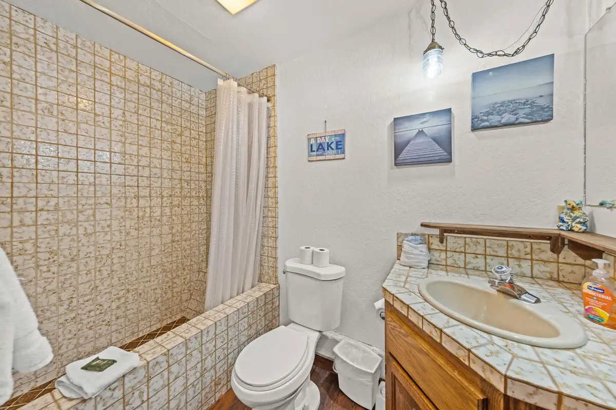 1st floor Bath, Rustic Ridge Retreat