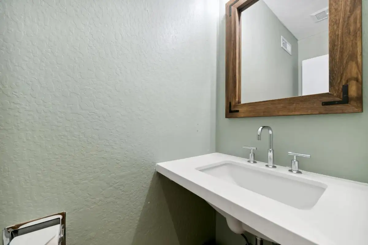 Half Bath off Laundry Room, Lake View Treasure