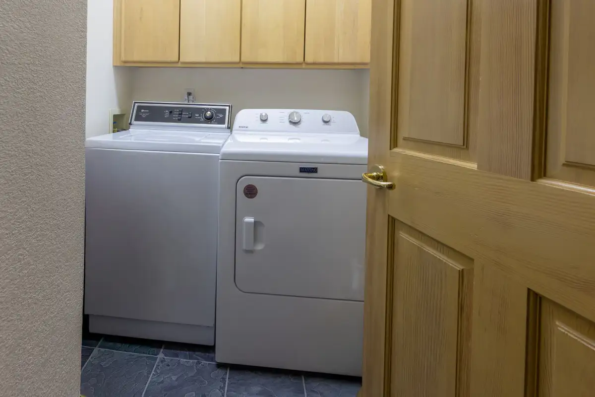Laundry room, 90s Tahoe Time Capsule